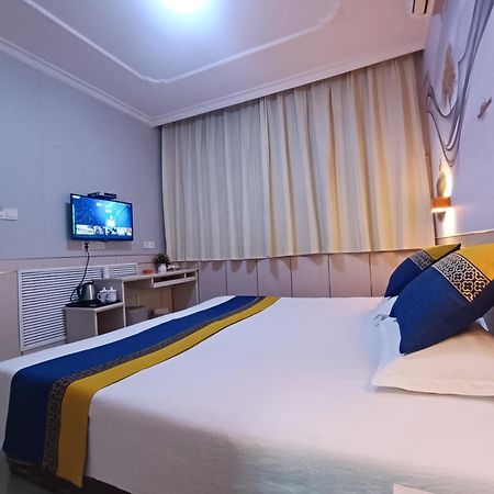 Qufu Garden Hotel Екстериор снимка