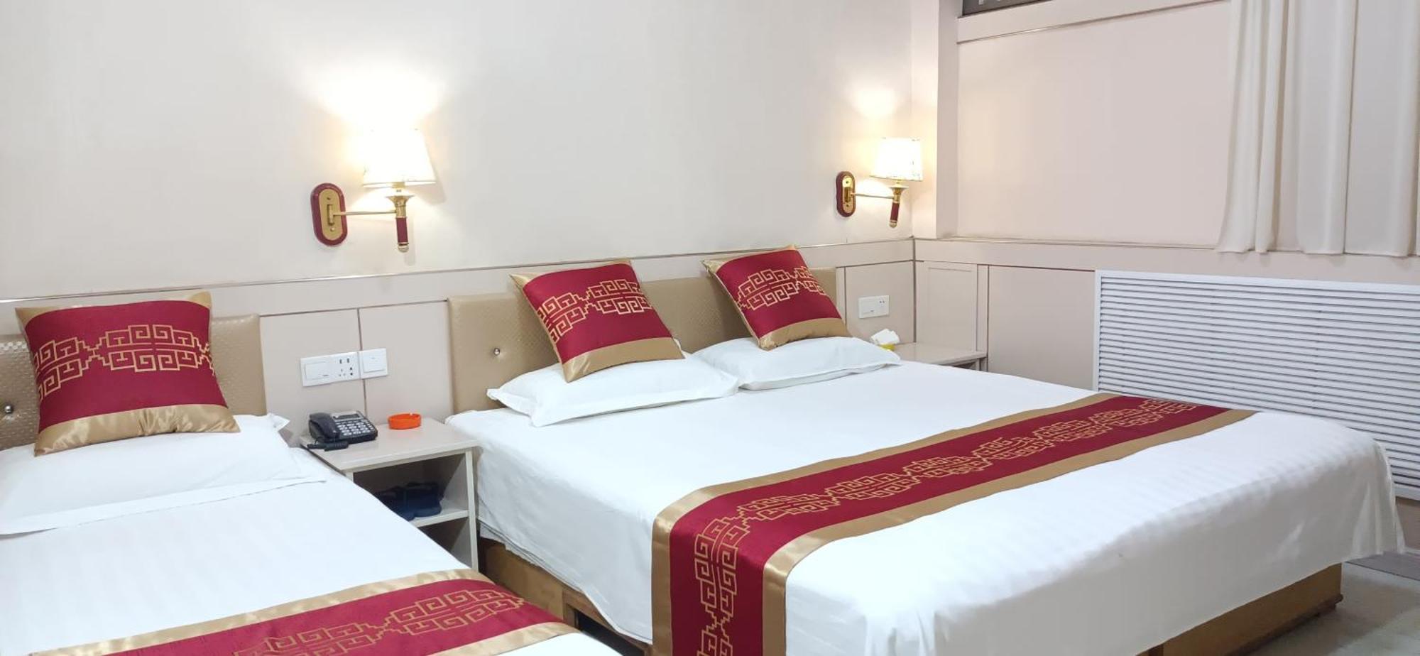 Qufu Garden Hotel Екстериор снимка